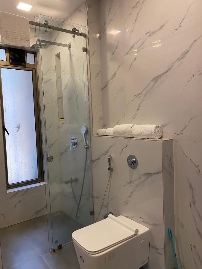 Theory9 Premium Service Apartments Khar Мумбаї Екстер'єр фото